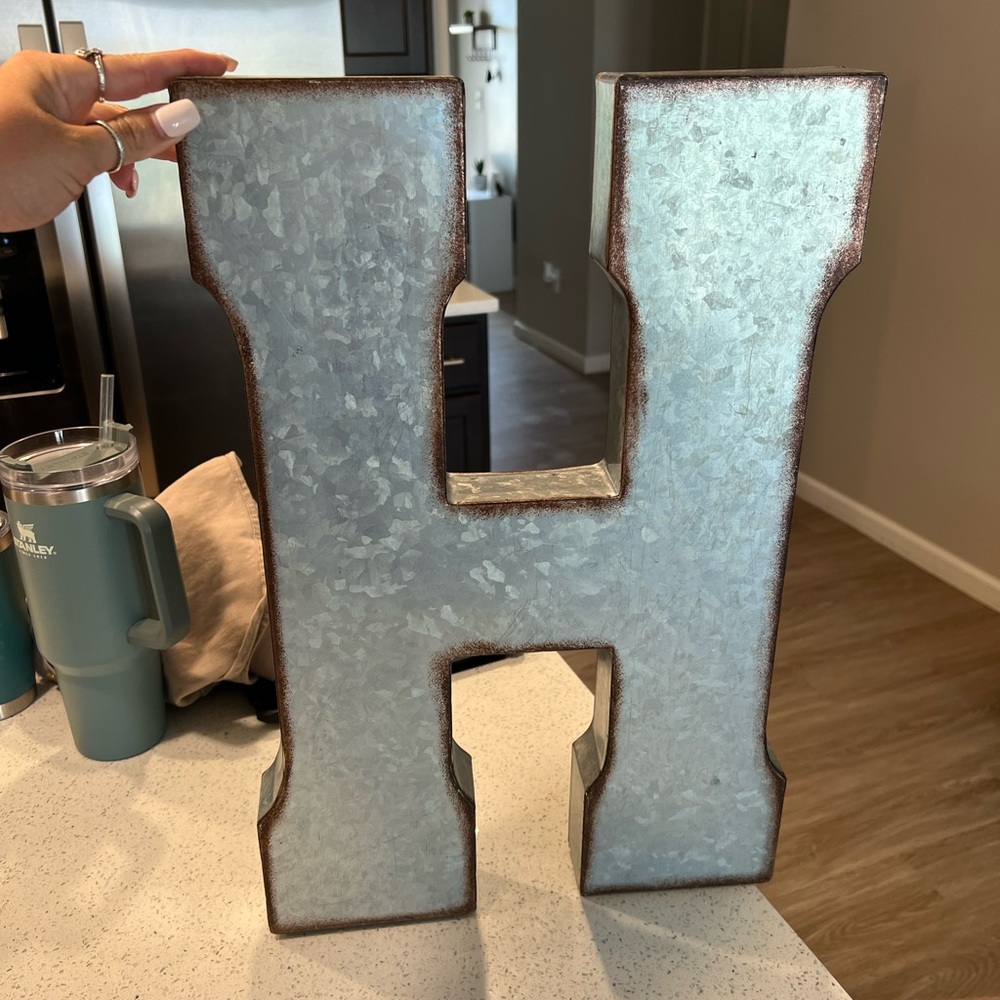 Home Decor - Picture 4 of 10